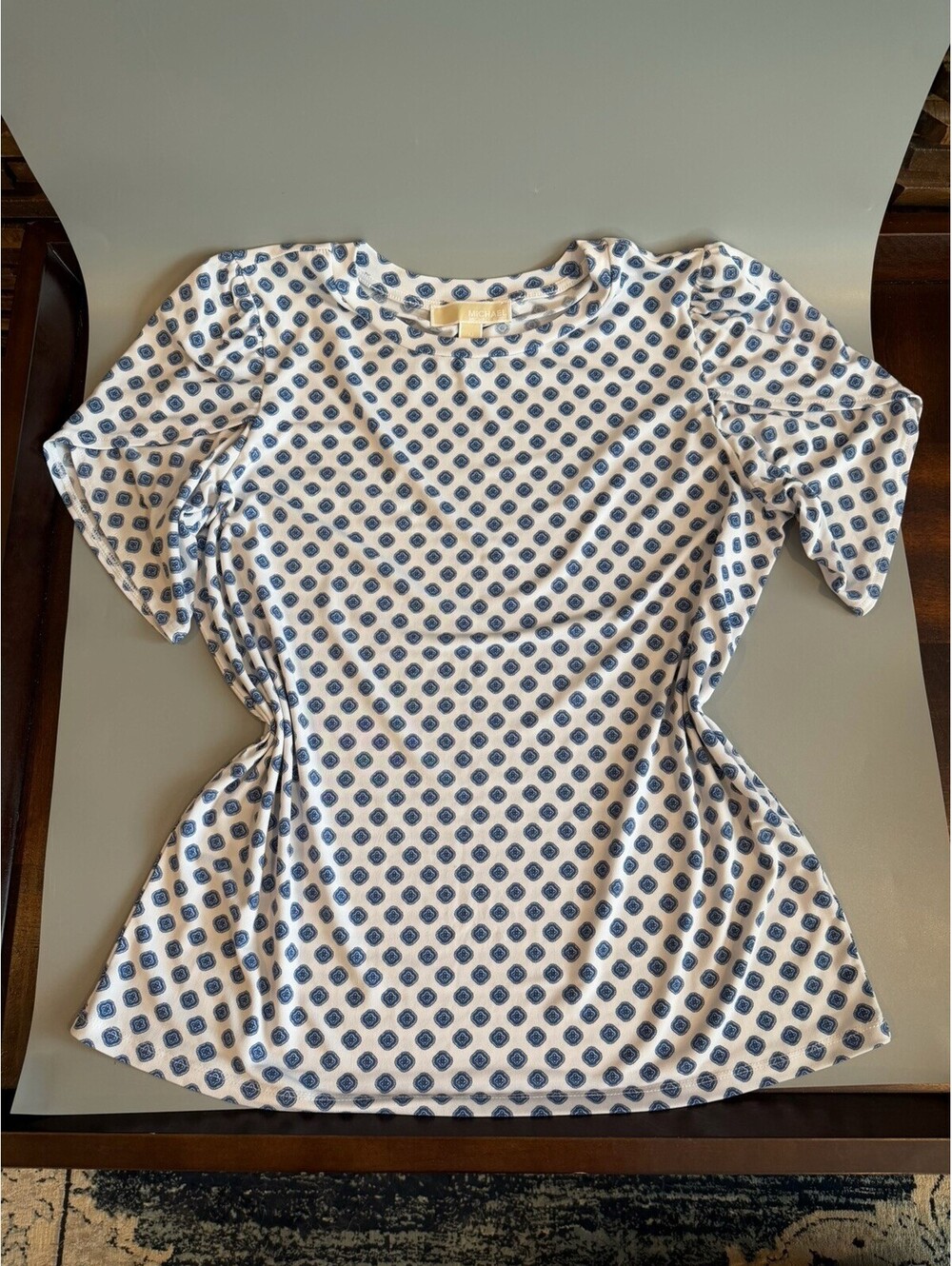 Women’s Michael Kors Tulip Sleeve Blouse Medium Blue And White Wrinkle Resistant